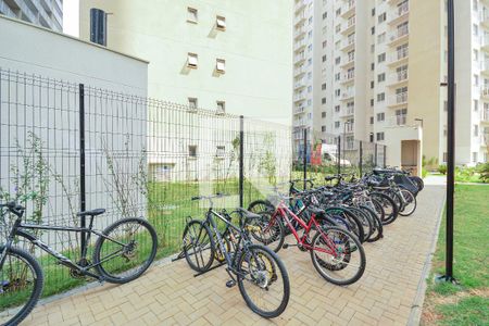 Apartamento à venda com 32m², 2 quartos e sem vagaÁrea comum