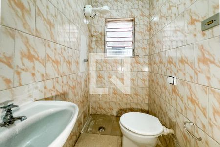 Apartamento para alugar com 45m², 2 quartos e sem vagaBanheiro