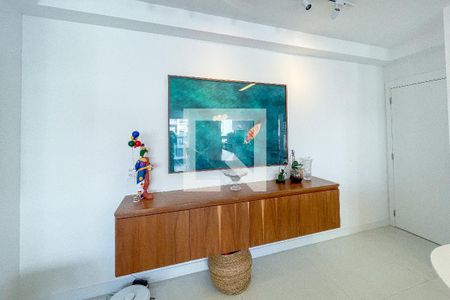 Apartamento à venda com 68m², 1 quarto e 1 vagaSala