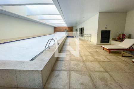 Apartamento à venda com 68m², 1 quarto e 1 vagaÁrea comum - Piscina