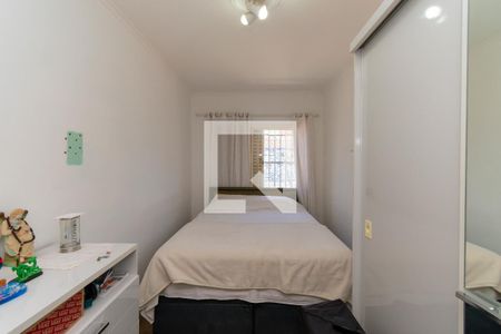 Casa à venda com 310m², 5 quartos e 7 vagasQuarto 2