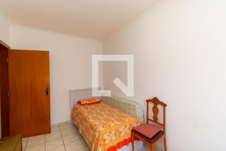 Casa à venda com 310m², 5 quartos e 7 vagasCasa 2 - Quarto 2