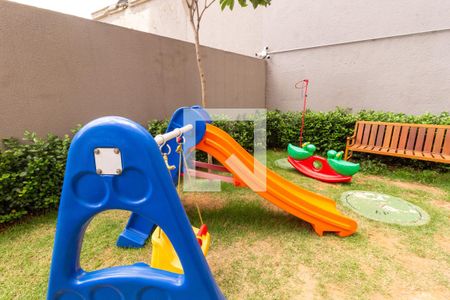 Apartamento à venda com 36m², 2 quartos e sem vagaÁrea comum - Playground