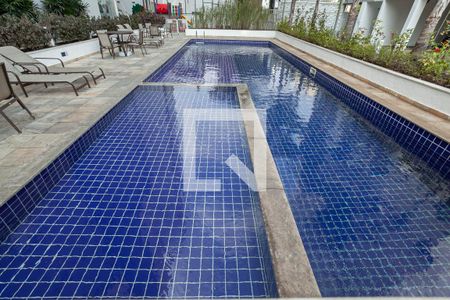 Apartamento à venda com 69m², 3 quartos e 1 vaga Apartamento à venda com 69m², 3 quartos e 1 vagaÁrea comum - Piscina