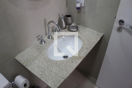 Apartamento à venda com 62m², 2 quartos e 1 vagaBanheiro da Suíte 1