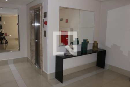 Apartamento à venda com 62m², 2 quartos e 1 vagaHall social