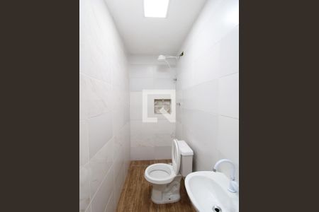 Casa para alugar com 60m², 2 quartos e sem vagaBanheiro