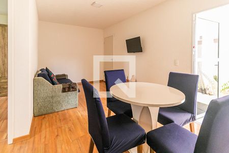 Sala de apartamento à venda com 2 quartos, 60m² em Caiapos, Contagem