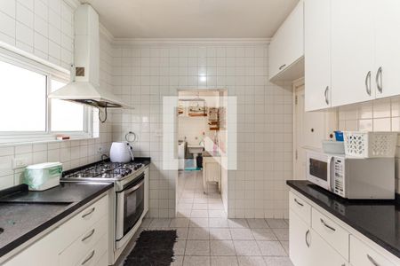 Apartamento para alugar com 209m², 3 quartos e 2 vagas Apartamento para alugar com 209m², 3 quartos e 2 vagasCozinha