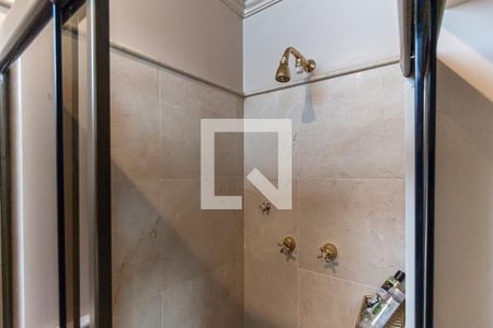 Apartamento para alugar com 209m², 3 quartos e 2 vagas Apartamento para alugar com 209m², 3 quartos e 2 vagasBanheiro da Suíte