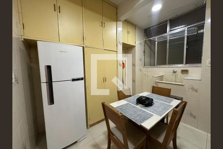 Apartamento à venda com 53m², 2 quartos e sem vagaCozinha