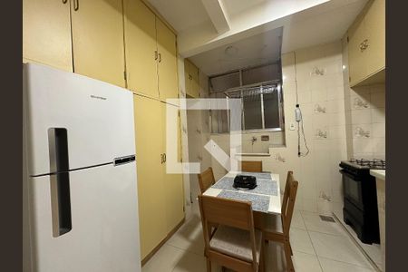 Apartamento à venda com 53m², 2 quartos e sem vagaCozinha