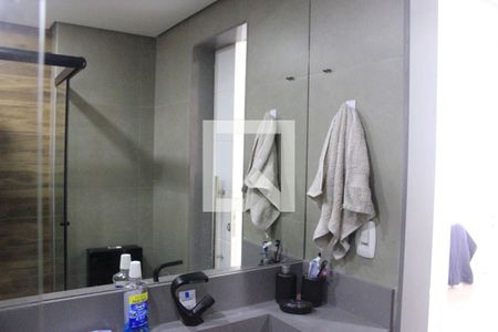 Apartamento à venda com 77m², 3 quartos e 2 vagasBanheiro 1