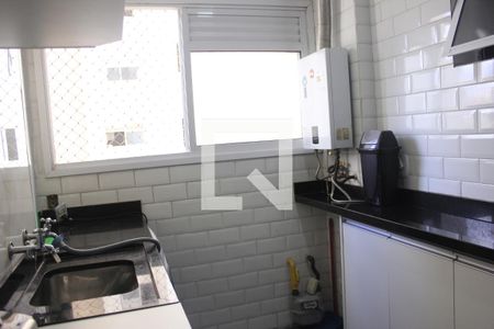 Apartamento à venda com 77m², 3 quartos e 2 vagasÁrea de Serviço