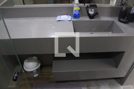 Apartamento à venda com 77m², 3 quartos e 2 vagasBanheiro 1