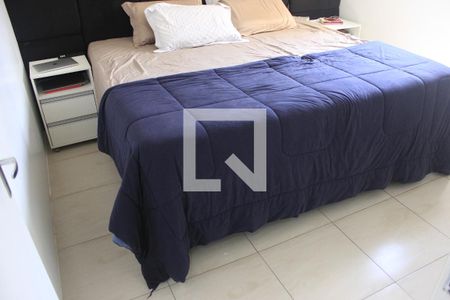 Apartamento à venda com 77m², 3 quartos e 2 vagasSuíte