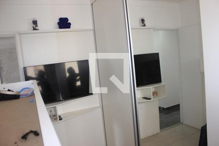 Apartamento à venda com 77m², 3 quartos e 2 vagasQuarto 2