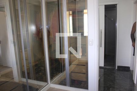 Apartamento à venda com 77m², 3 quartos e 2 vagasQuarto 1