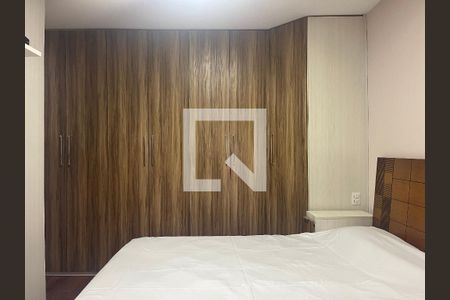 Apartamento à venda com 205m², 3 quartos e 4 vagasSuíte 2