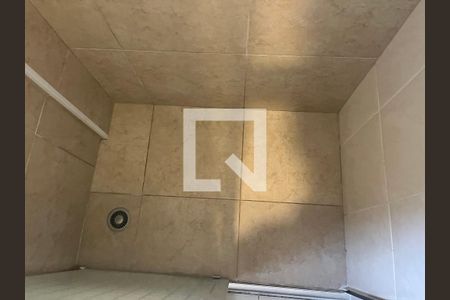 Apartamento à venda com 205m², 3 quartos e 4 vagasBanheiro da Suíte 1