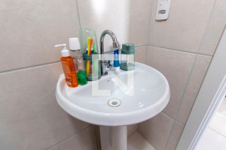 Apartamento à venda com 34m², 2 quartos e 1 vaga Apartamento à venda com 34m², 2 quartos e 1 vagaBanheiro