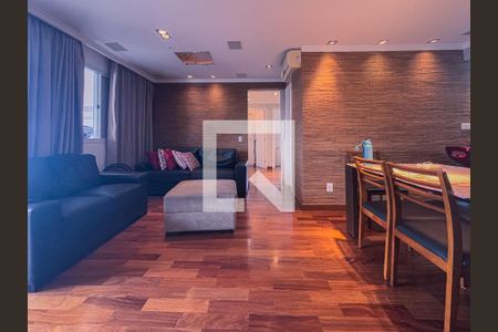 Apartamento à venda com 3 quartos, 200m² em Vila Gumercindo, São Paulo