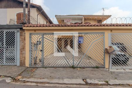 Casa para alugar com 170m², 4 quartos e 2 vagasFachada