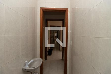 Casa para alugar com 170m², 4 quartos e 2 vagasBanheiro de Serviço