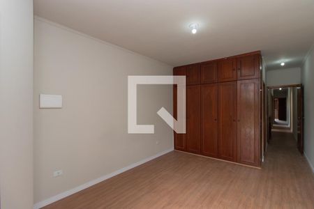Casa para alugar com 170m², 4 quartos e 2 vagasQuarto Suíte 1