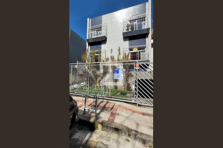 Apartamento à venda com 80m², 2 quartos e 1 vaga Apartamento à venda com 80m², 2 quartos e 1 vagaPlaquinha instalada