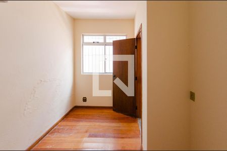 Apartamento à venda com 80m², 2 quartos e 1 vaga Apartamento à venda com 80m², 2 quartos e 1 vagaQuarto reversível