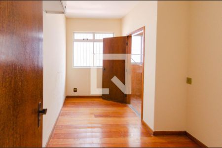 Apartamento à venda com 80m², 2 quartos e 1 vaga Apartamento à venda com 80m², 2 quartos e 1 vagaQuarto reversível
