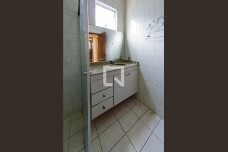 Apartamento à venda com 80m², 2 quartos e 1 vaga Apartamento à venda com 80m², 2 quartos e 1 vagaBanheiro