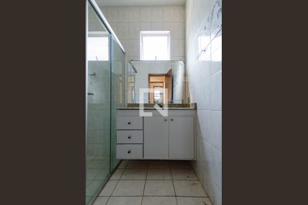 Apartamento à venda com 80m², 2 quartos e 1 vaga Apartamento à venda com 80m², 2 quartos e 1 vagaBanheiro