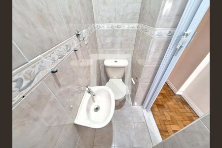 Banheiro  de apartamento à venda com 3 quartos, 90m² em Laranjeiras, Rio de Janeiro