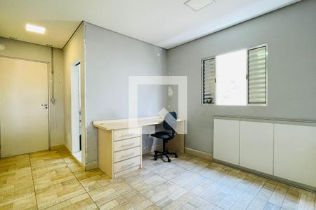 Suíte de casa para alugar com 1 quarto, 50m² em Jardim Jovaia, Guarulhos