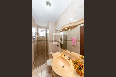 Apartamento à venda com 110m², 3 quartos e 1 vaga Apartamento à venda com 110m², 3 quartos e 1 vagaBanheiro Social