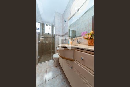 Apartamento à venda com 110m², 3 quartos e 1 vaga Apartamento à venda com 110m², 3 quartos e 1 vagaBanheiro Social