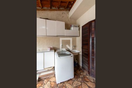 Casa à venda com 128m², 3 quartos e 1 vagaÁrea de Serviço