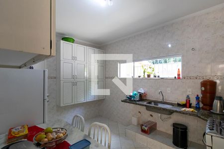 Casa à venda com 120m², 5 quartos e 3 vagasCasa 2 - Cozinha