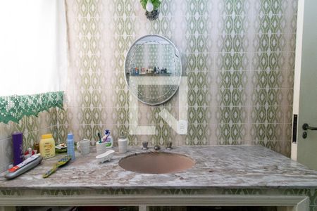 Casa para alugar com 200m², 3 quartos e 2 vagasBanheiro