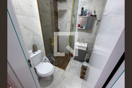 Casa à venda com 110m², 3 quartos e 3 vagasBanheiro 2