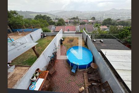 Casa à venda com 110m², 3 quartos e 3 vagasVista