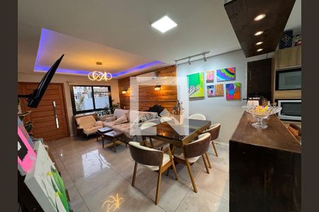 Casa à venda com 110m², 3 quartos e 3 vagasCopa