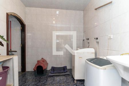 Casa à venda com 320m², 3 quartos e 2 vagas Casa à venda com 320m², 3 quartos e 2 vagasÁrea de Serviço