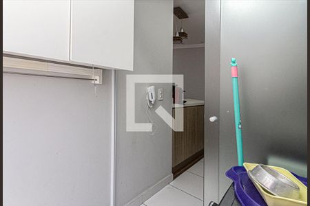Apartamento para alugar com 50m², 2 quartos e 1 vaga Apartamento para alugar com 50m², 2 quartos e 1 vagaárea de serviço_4