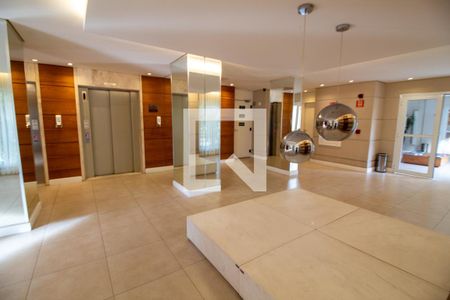 Apartamento para alugar com 32m², 1 quarto e 1 vaga Apartamento para alugar com 32m², 1 quarto e 1 vagaHall Social