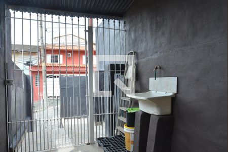 Casa à venda com 50m², 2 quartos e 1 vagaÁrea de Serviço