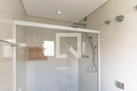 Casa à venda com 600m², 4 quartos e 3 vagasBanheiro do Quarto 3
