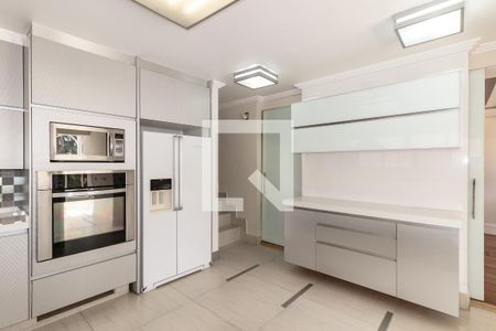 Casa à venda com 600m², 4 quartos e 3 vagasCozinha